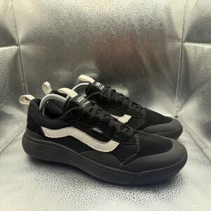 Size 9M/10.5W Vans Crosspath Shoes Black/White Unisex Athletic Sneakers 721356